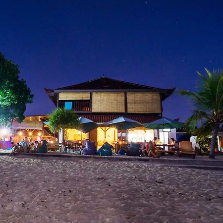 Agung Lembongan Bungalow Esterno foto