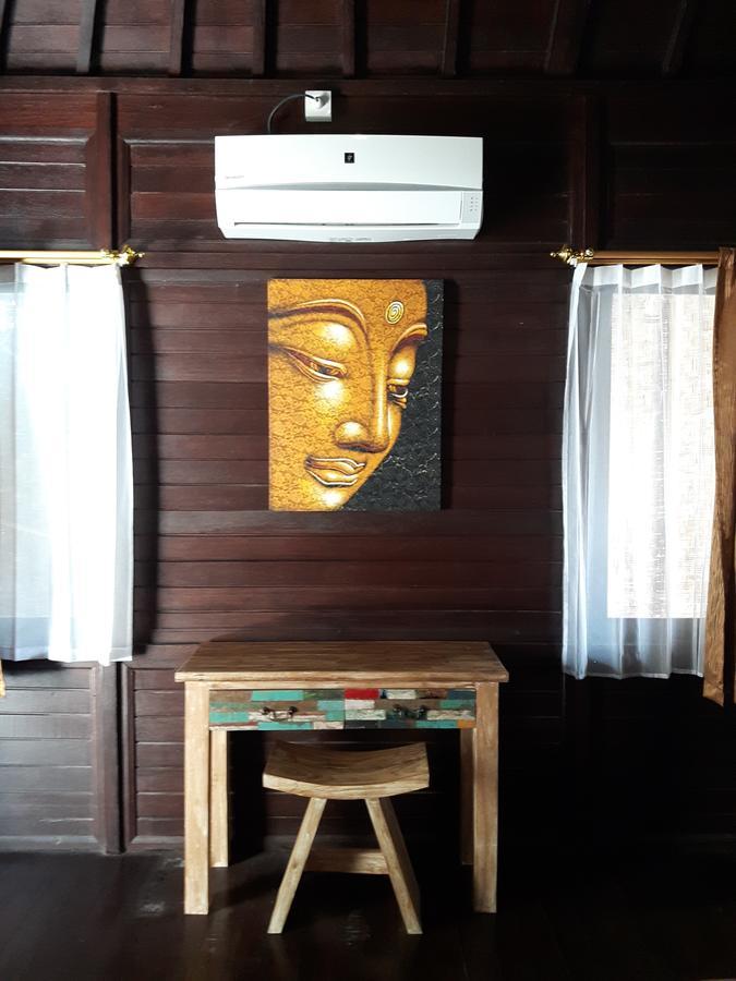 Agung Lembongan Bungalow Esterno foto