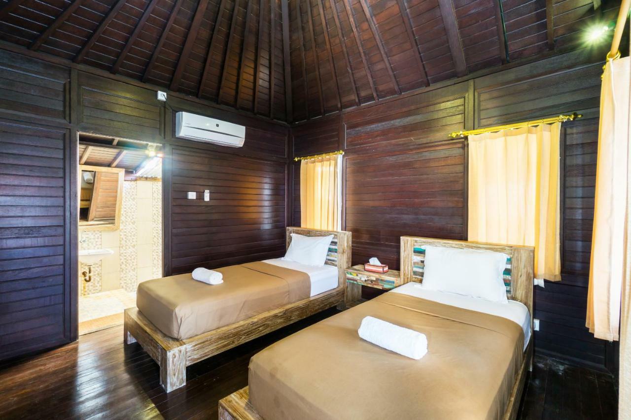 Agung Lembongan Bungalow Esterno foto